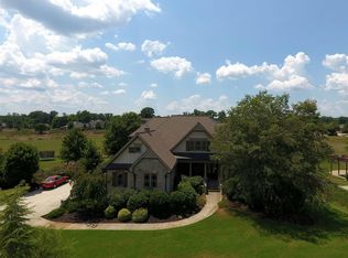 1021 Madison Lakes Pkwy, Madison, GA 30650