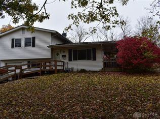 114 Greystone Dr, Hillsboro, OH 45133