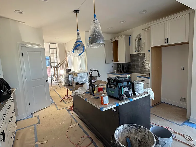 2018 Larkin Ave — Photo 33