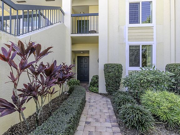 2nd image of 12437 NW Harbour Ridge Blvd #3-7