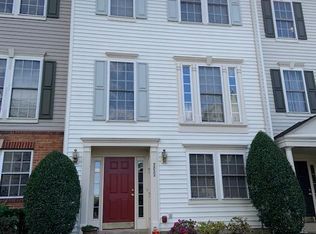 5822 Pearson La, Alexandria, VA 22304