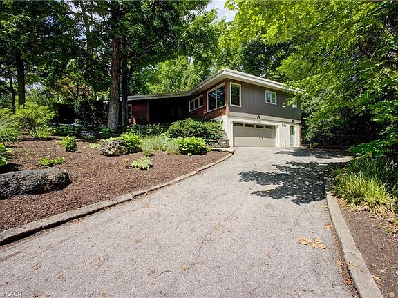 2nd image of 294 Algonquin Dr