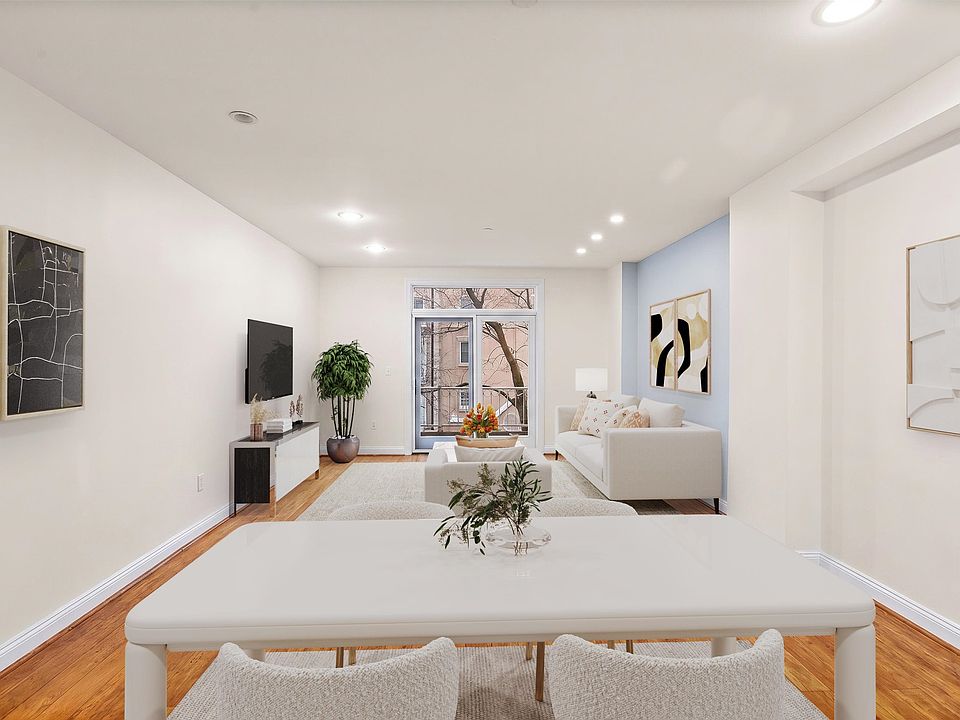 1st image of 207 Shearwater Ct W APT 31