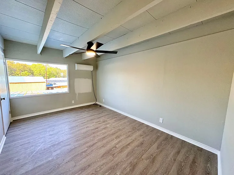 705 Sunrise Ave — Photo 25