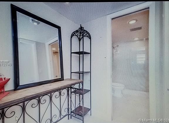 5th image of 401 Ocean Dr APT 320