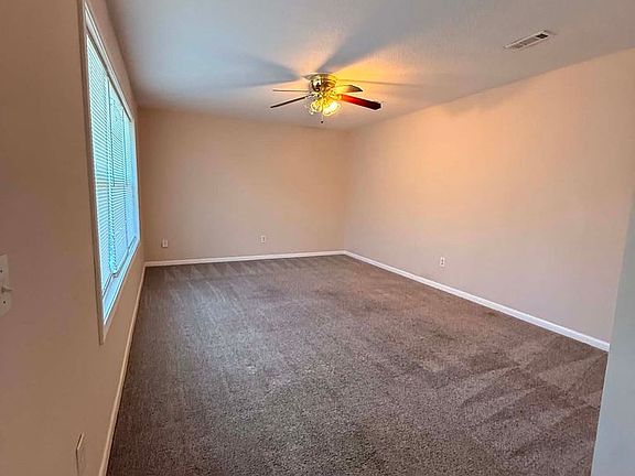2nd image of 104 Yellowleaf Dr