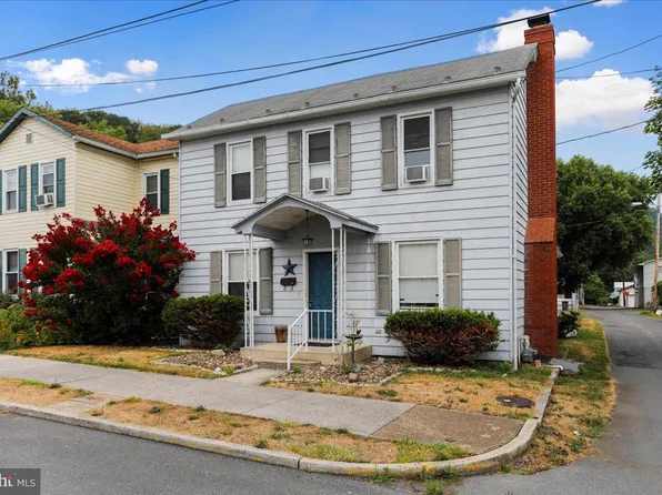 28 S F St, Keyser, WV 26726