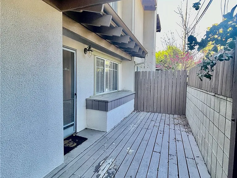 38 N Bonnie Ave #7 — Photo 21