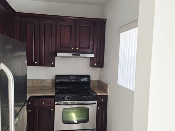 2230 E Ocean Blvd APT 4