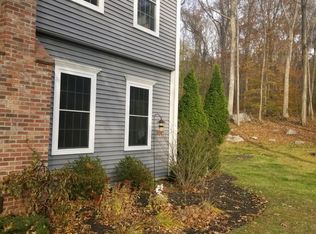 220 Fort Hill Rd, Groton, CT 06340