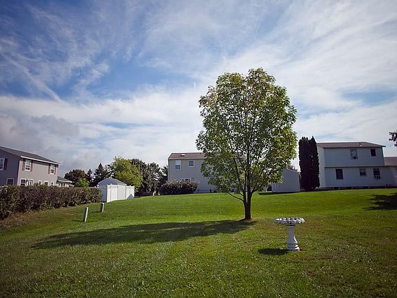 2nd image of 6888 Hearthstone Ln