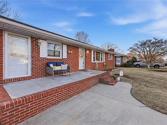 3rd image of 713 Big Bethel Rd