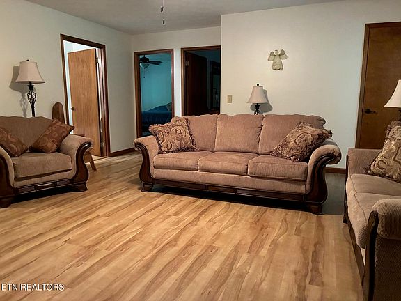3rd image of 3375 Rocky Ridge Rd