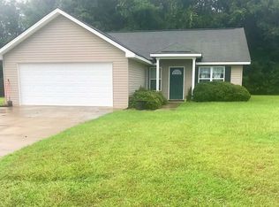 112 Quarterhorse Dr, Guyton, GA 31312