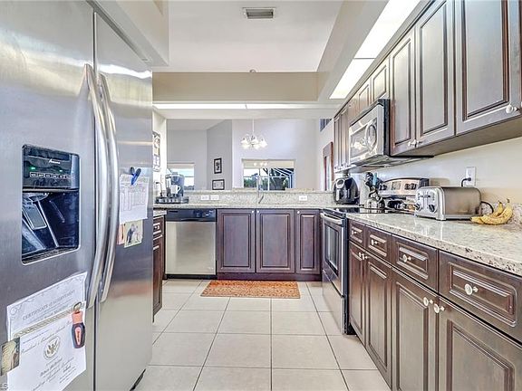 5th image of 17881 Castle Harbor Dr