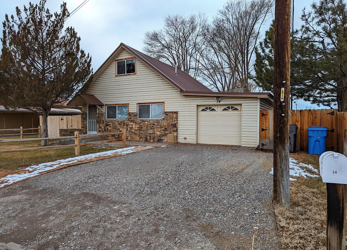 Building Photo - 34 S Maple Ave