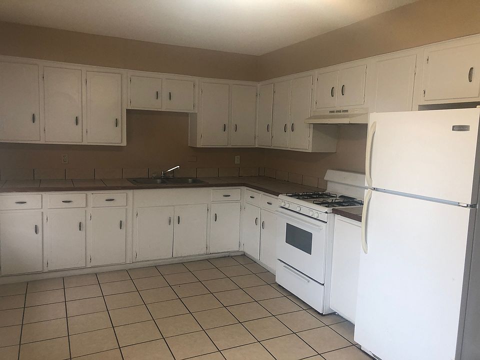 1st image of 1004 Park St #11087966