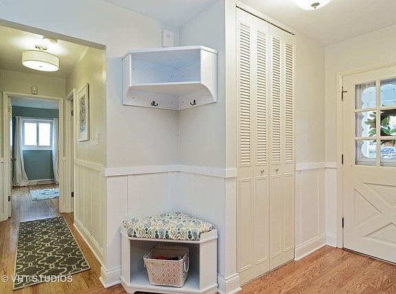 2nd image of 1027 E Kitson Dr