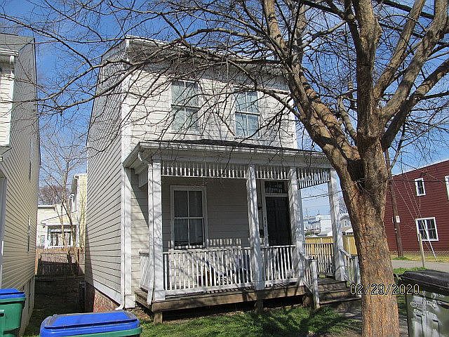 1st image of 818 N Harrison St