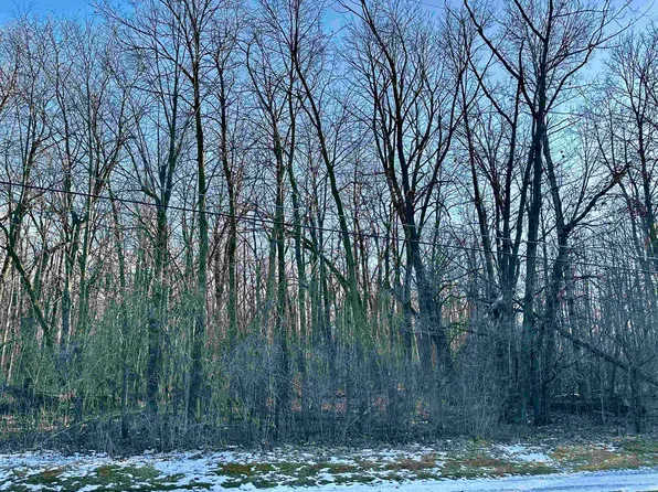 Indian Point Rd #2, Oshkosh, WI 54901