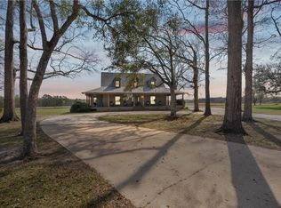 1801 Dead Lake Marina Rd, Creola, AL 36525