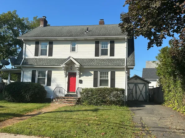 56 Pleasant Street, Danbury, CT 06810