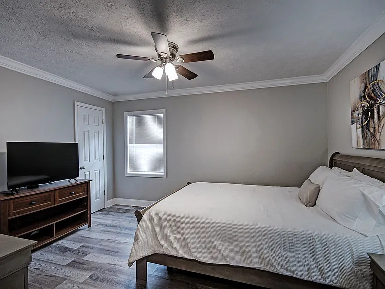 105 Sunset Dr — Photo 18