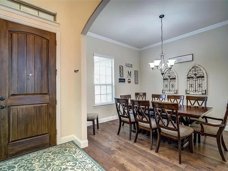 309 Midnight Dr — Photo 5