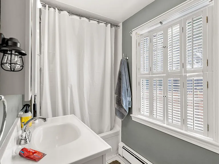 166 Albatross Rd — Photo 13