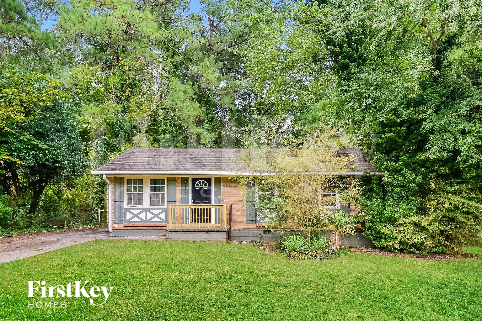8277 Dunellen Ln photo 1