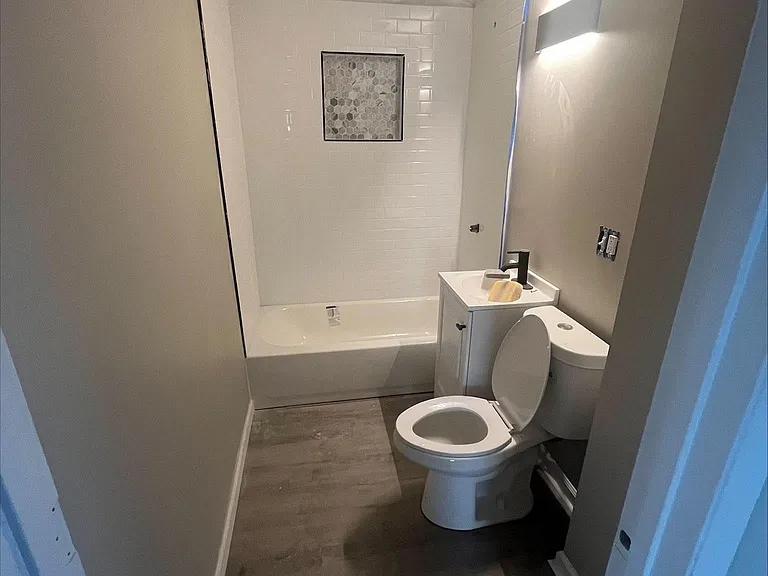 420 S Wheatland Ave — Photo 7