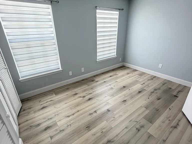 317 Georgian Park Dr — Photo 7