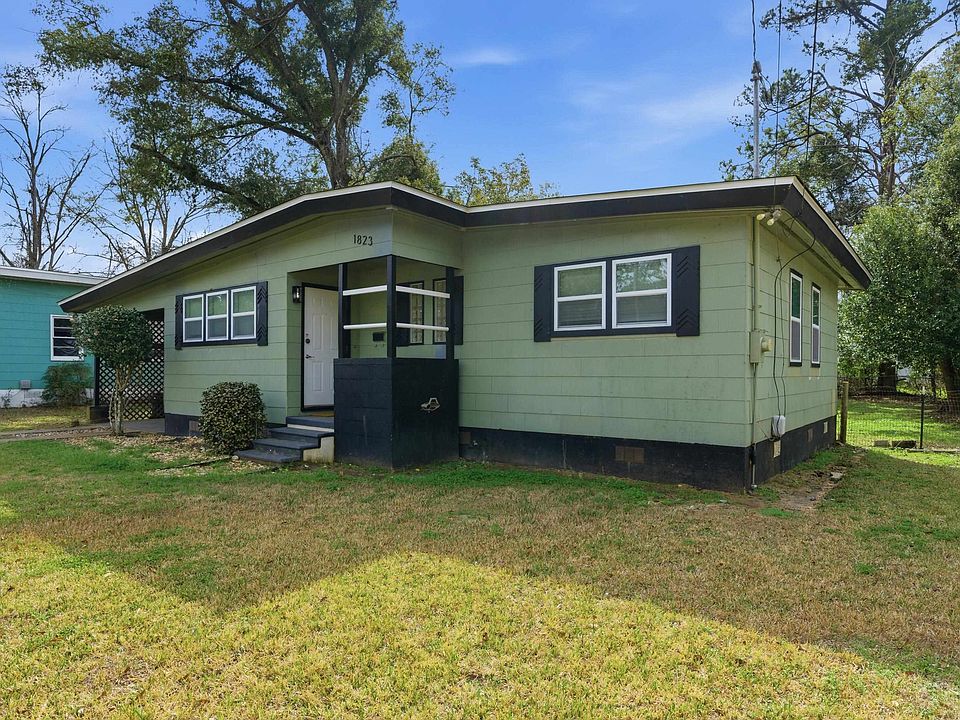 1st image of 1823 Tyndall Dr