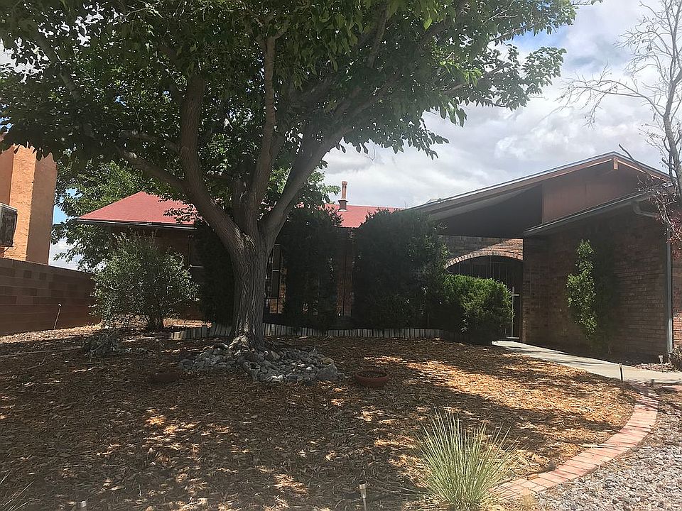 1st image of 8005 Krim Dr NE