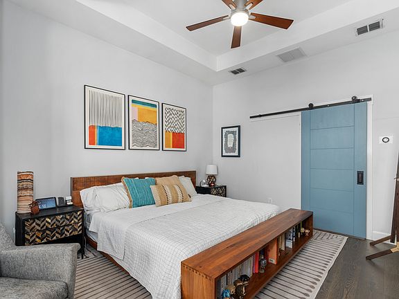 4th image of 779 Spanish Oaks Pl