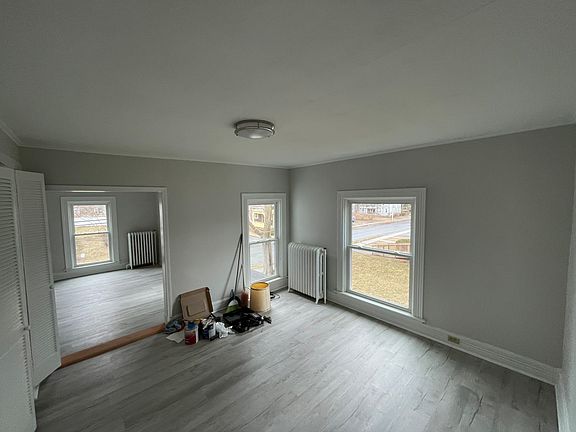 Living Area/BR