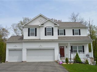 125 Naughton Cir, Evans City, PA 16033
