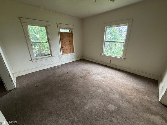 5th image of 9415 Steinway Ave