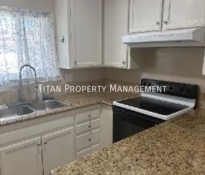 7225 Camel Rock Way — Photo 11
