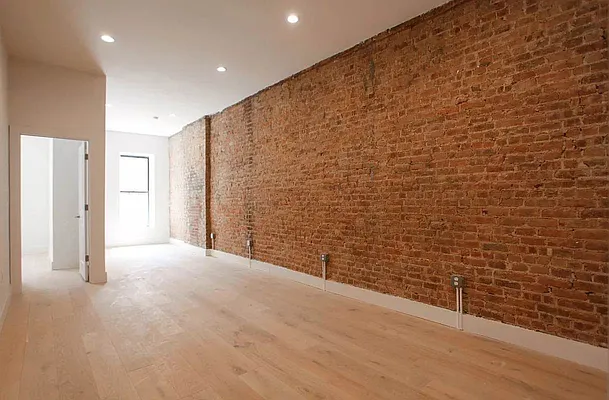 Rented by Metropolitan Property Group | media 21