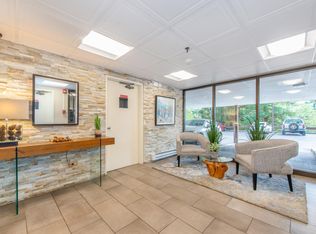 61 Mount Kemble Ave APT 101, Morristown, NJ 07960