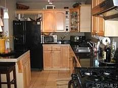 3rd image of 22841 Strathern St