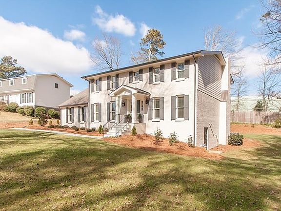 2nd image of 4333 Cove Way NE