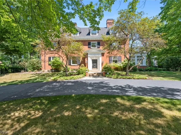 1835 N Park Blvd, Cleveland Heights, OH 44106