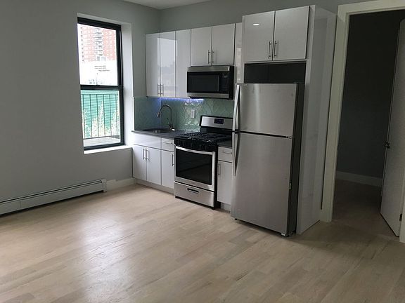 4th image of 164 W 146th St #6