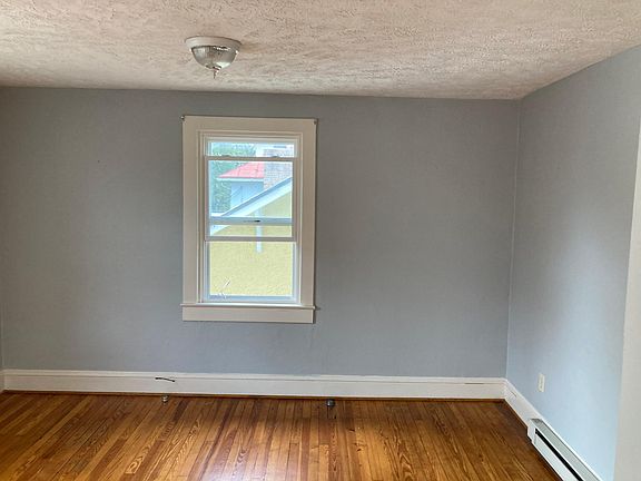 4th image of 348 E Piccadilly St #2