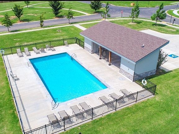 4th image of 4779 W Townbridge Dr