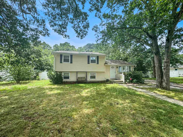308 E Magnolia Ave, Galloway, NJ 08205
