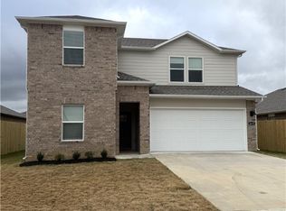 4659 W Aurora St, Fayetteville, AR 72704
