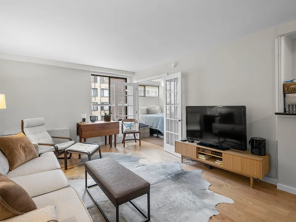 1420 N St NW #602